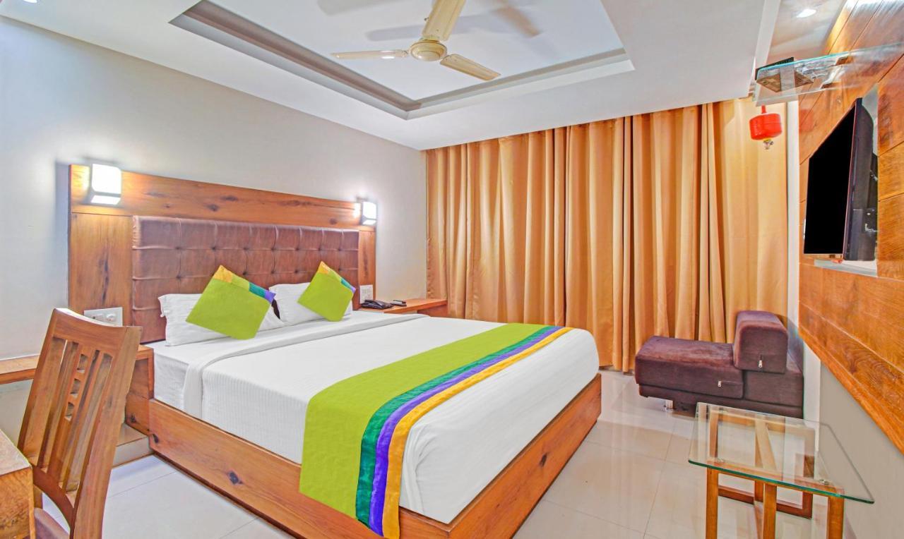 Treebo Trend Anam Interrnational Hotel Mumbai Exterior photo